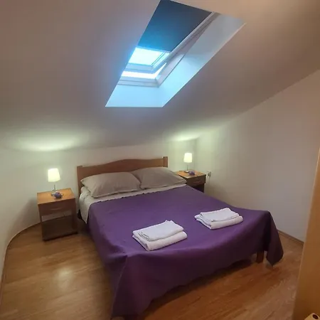 Adriatic Seaview Apartment *